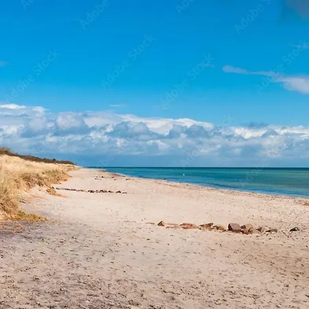 Architect-designed Close To The Water * Bøtø By